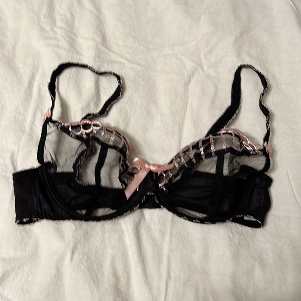 Freya 34d black lace bra
